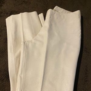 Bebe vintage 100% genuine leather, fully lined pants. Cream. Incredibly soft. 6